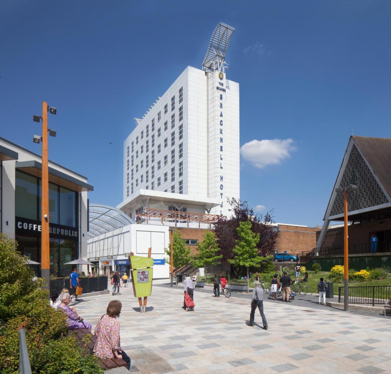 Grange Bracknell Hotel Exterior foto