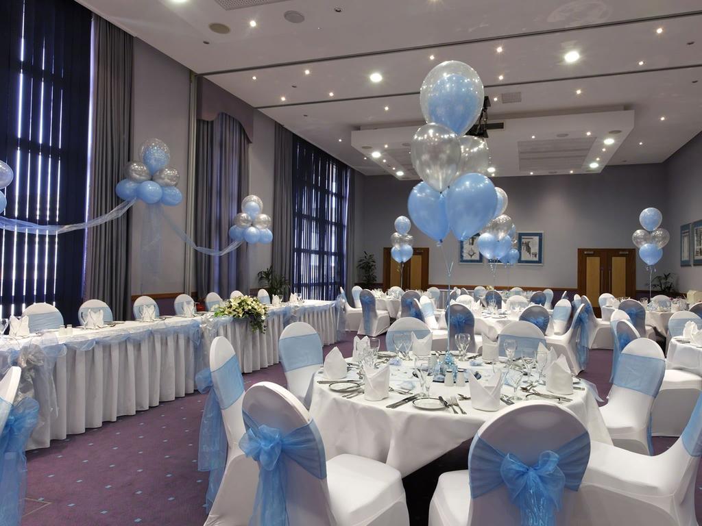 Grange Bracknell Hotel Exterior foto